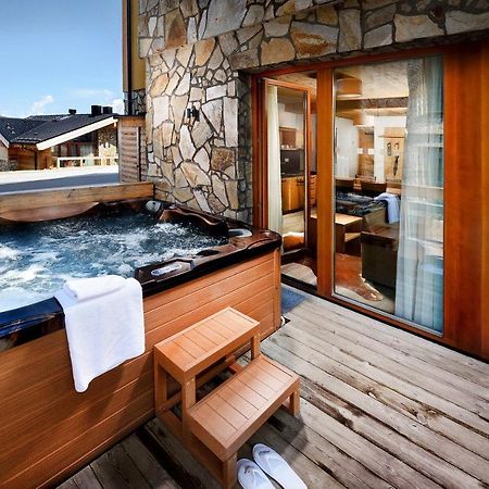 Cardinal Jasna Mountain Wellness Apartment デマノブスカ・ドリーナ エクステリア 写真