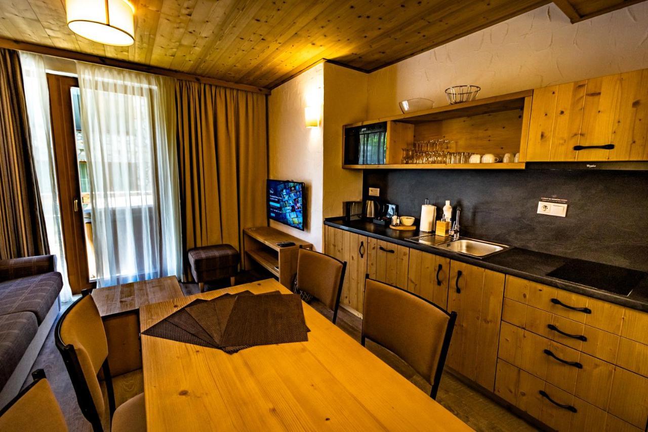 Cardinal Jasna Mountain Wellness Apartment デマノブスカ・ドリーナ エクステリア 写真