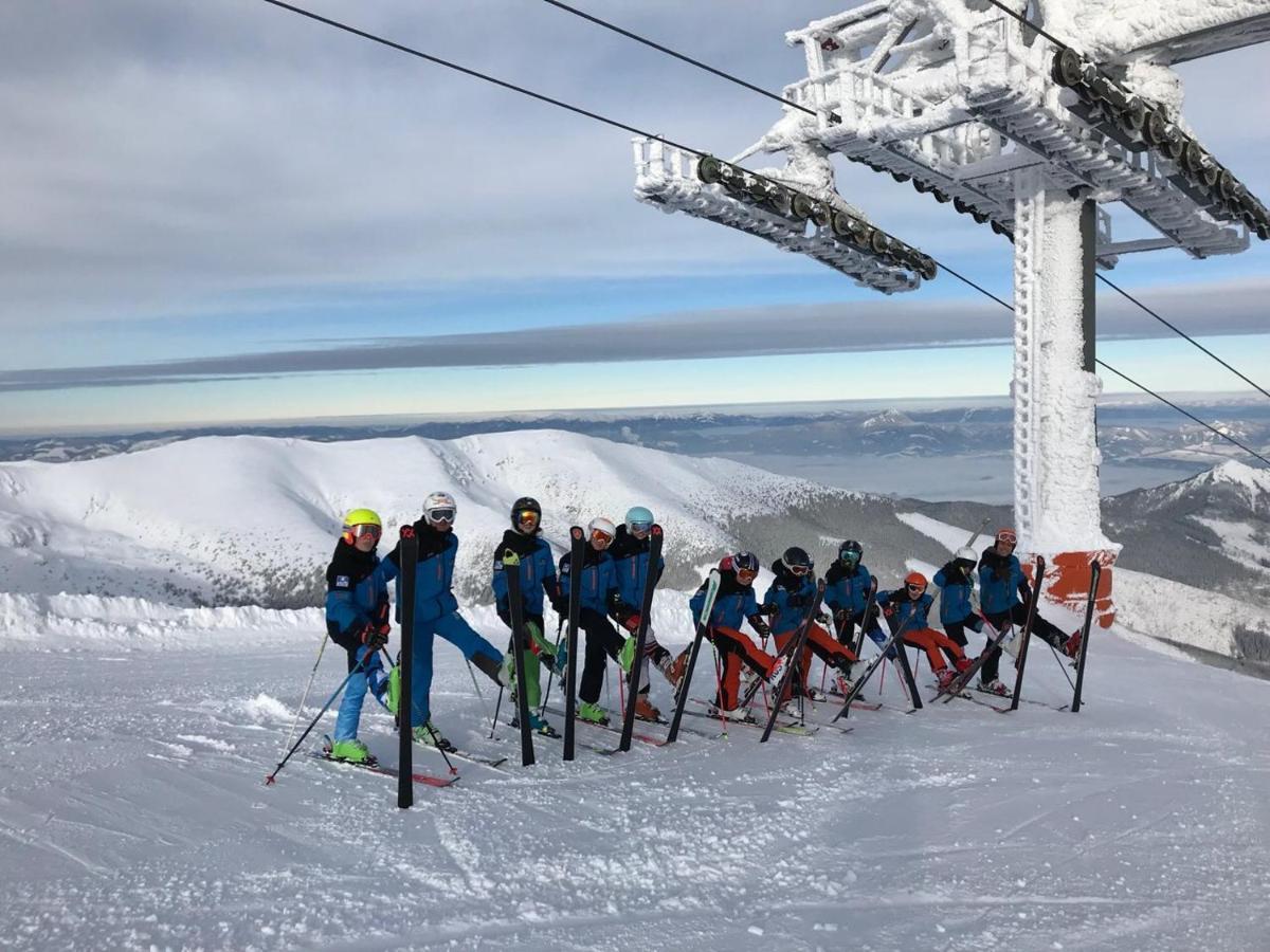 Cardinal Jasna Mountain Wellness Apartment デマノブスカ・ドリーナ エクステリア 写真