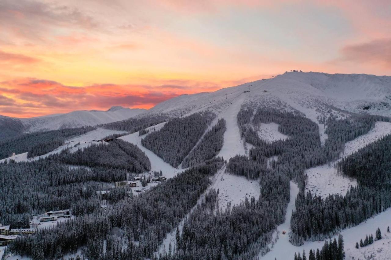 Cardinal Jasna Mountain Wellness Apartment デマノブスカ・ドリーナ エクステリア 写真