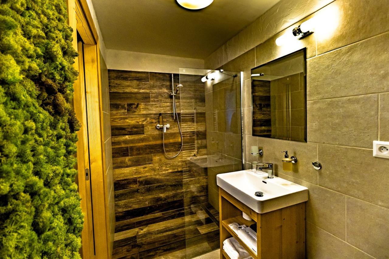 Cardinal Jasna Mountain Wellness Apartment デマノブスカ・ドリーナ エクステリア 写真